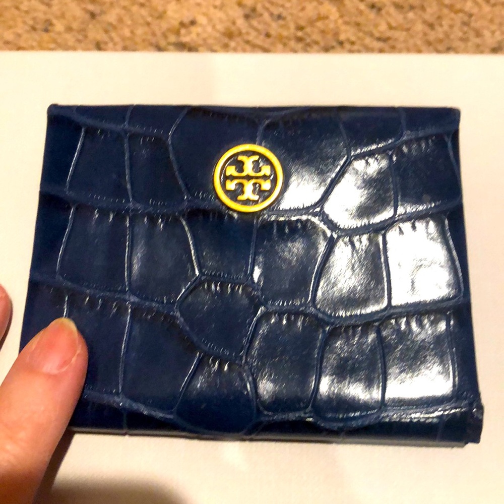 Tory Burch credit card holder new